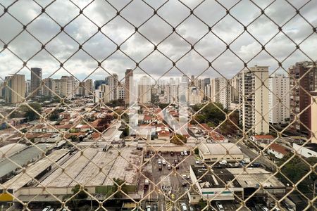 Vista de apartamento à venda com 2 quartos, 72m² em Vila Nova Conceição, São Paulo