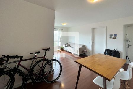 Sala de apartamento à venda com 2 quartos, 72m² em Vila Nova Conceição, São Paulo