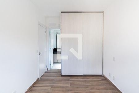 Suíte  de apartamento à venda com 2 quartos, 68m² em Pinheiros, São Paulo