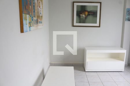 Sala de apartamento para alugar com 3 quartos, 55m² em Itararé, São Vicente