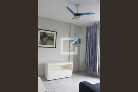 Sala de apartamento para alugar com 3 quartos, 55m² em Itararé, São Vicente