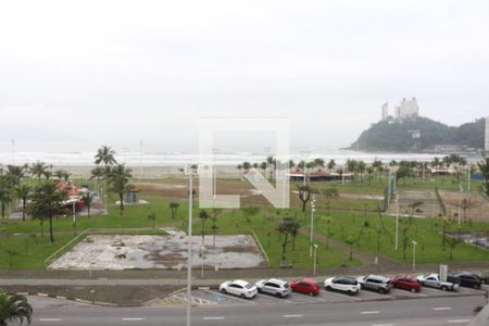 Vista da Sala de apartamento para alugar com 3 quartos, 55m² em Itararé, São Vicente