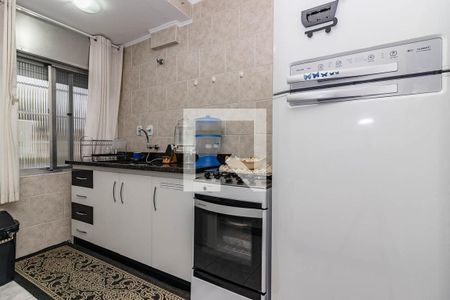 Apartamento para alugar com 77m², 3 quartos e sem vaga Apartamento para alugar com 77m², 3 quartos e sem vagaCozinha