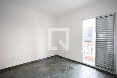 Cozinha e área de serviço de casa à venda com 6 quartos, 250m² em Km 18, Osasco