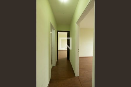 Corredor de apartamento à venda com 3 quartos, 84m² em Vila Carrao, São Paulo