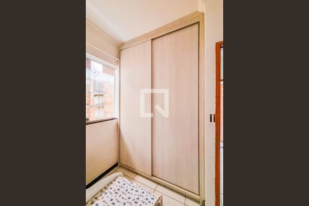 Quarto 2 de casa à venda com 3 quartos, 180m² em Jaqueline, Belo Horizonte