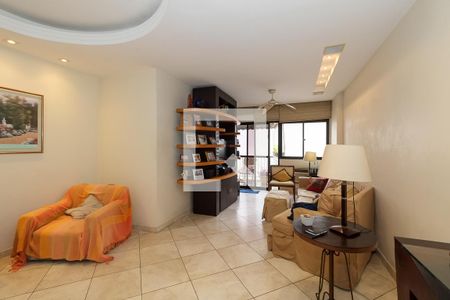 Sala de TV de apartamento à venda com 3 quartos, 145m² em Tijuca, Rio de Janeiro
