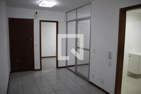 Sala de apartamento para alugar com 3 quartos, 80m² em Monte Castelo, Contagem