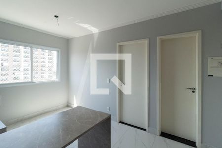 Sala de apartamento à venda com 2 quartos, 34m² em Cambuci, São Paulo