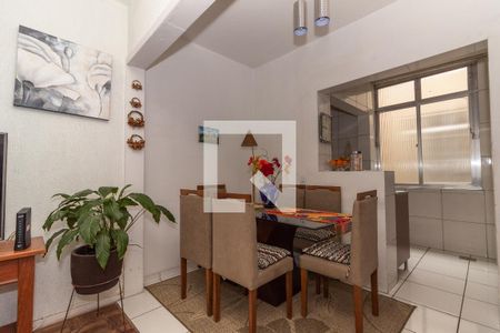 Sala de apartamento à venda com 2 quartos, 84m² em Independência, Porto Alegre