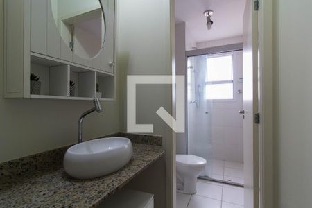 Banheiro de apartamento para alugar com 2 quartos, 54m² em Jardim São Carlos, Sorocaba