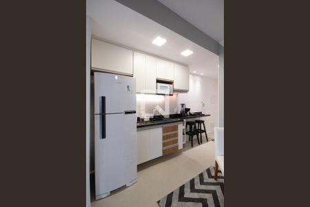 Cozinha de apartamento para alugar com 1 quarto, 28m² em Vila Yara, Osasco