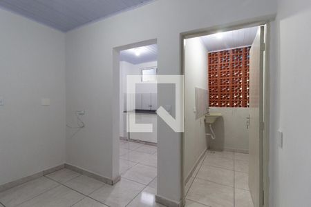 Sala de casa para alugar com 1 quarto, 39m² em Itaquera, São Paulo