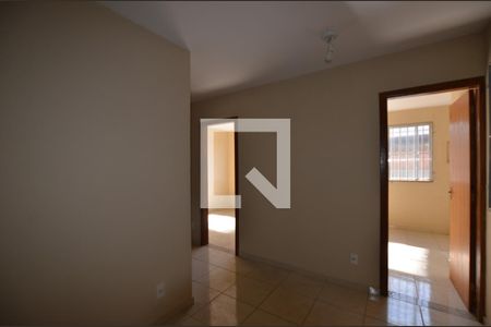 Sala de apartamento para alugar com 2 quartos, 50m² em Bento Ribeiro, Rio de Janeiro