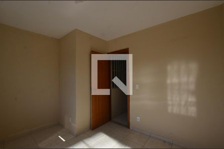 Quarto 1 de apartamento para alugar com 2 quartos, 50m² em Bento Ribeiro, Rio de Janeiro