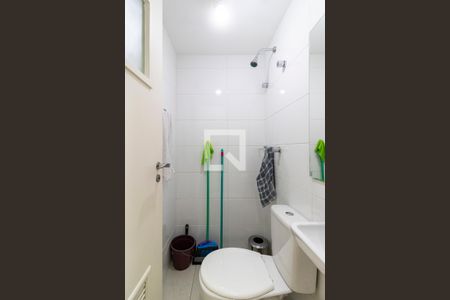 Banheiro de Serviço de apartamento à venda com 2 quartos, 92m² em Vila Clementino, São Paulo