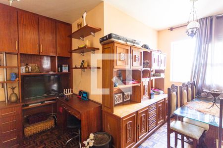 Sala de apartamento à venda com 2 quartos, 67m² em Ipiranga, Belo Horizonte