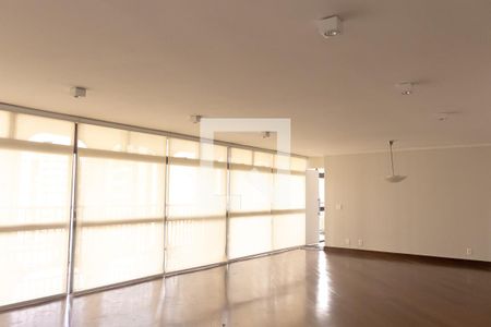 Sala de apartamento para alugar com 4 quartos, 254m² em Paraíso, São Paulo