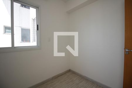 Quarto 1 de apartamento para alugar com 3 quartos, 74m² em Castelo, Belo Horizonte