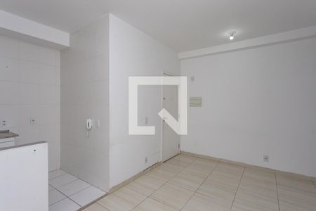 Sala  de apartamento à venda com 2 quartos, 43m² em Canhema, Diadema