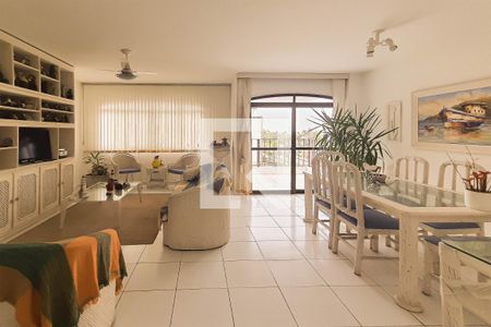 Apartamento para alugar com 129m², 3 quartos e 2 vagasSala