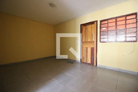 Sala de kitnet/studio para alugar com 1 quarto, 45m² em Samambaia Norte (Samambaia), Brasília