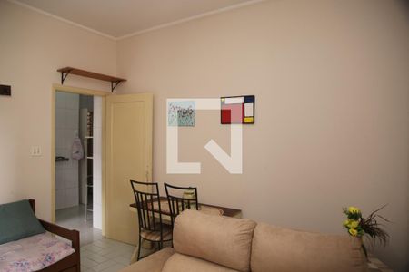 Sala/Quarto de kitnet/studio para alugar com 1 quarto, 38m² em Guilhermina, Praia Grande