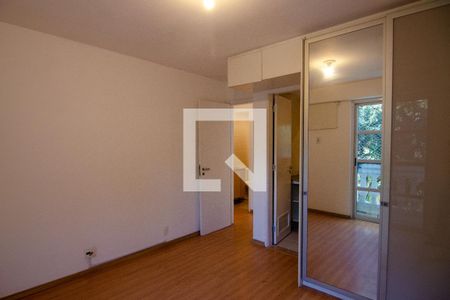 Quarto 1 de apartamento à venda com 2 quartos, 200m² em Copacabana, Rio de Janeiro