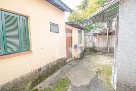 Edicula de casa para alugar com 3 quartos, 250m² em Vila Cordeiro, São Paulo