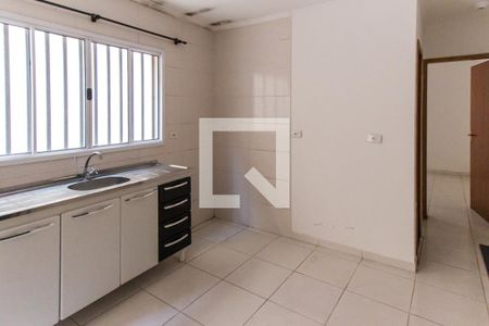 Sala e Cozinha   de apartamento para alugar com 1 quarto, 32m² em Vila Mazzei, São Paulo