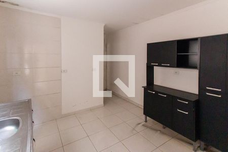 Sala e Cozinha   de apartamento para alugar com 1 quarto, 32m² em Vila Mazzei, São Paulo