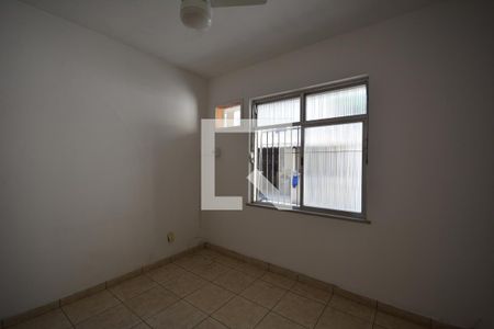 Quarto 1 de casa para alugar com 6 quartos, 280m² em Brás de Pina, Rio de Janeiro