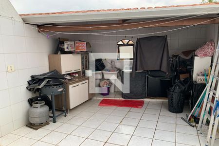 Casa para alugar com 340m², 3 quartos e 7 vagas Casa para alugar com 340m², 3 quartos e 7 vagasÁrea de Serviço