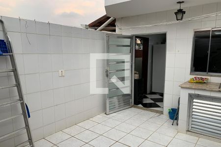 Casa para alugar com 340m², 3 quartos e 7 vagas Casa para alugar com 340m², 3 quartos e 7 vagasÁrea de Serviço