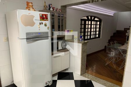 Casa para alugar com 340m², 3 quartos e 7 vagas Casa para alugar com 340m², 3 quartos e 7 vagasCozinha