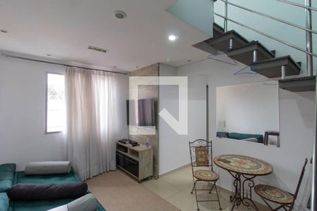 Sala de apartamento para alugar com 2 quartos, 90m² em Cangaiba, São Paulo