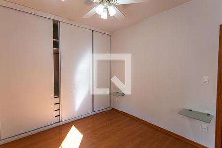 Suíte de apartamento para alugar com 3 quartos, 100m² em Sagrada Família, Belo Horizonte