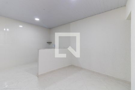 Sala  de casa para alugar com 2 quartos, 80m² em Jardim Maria Estela, São Paulo
