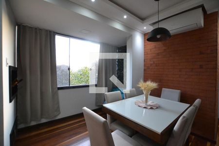 Sala de apartamento à venda com 2 quartos, 101m² em Nonoai, Porto Alegre