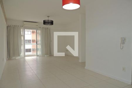 Sala de apartamento à venda com 1 quarto, 51m² em Freguesia (jacarepaguá), Rio de Janeiro