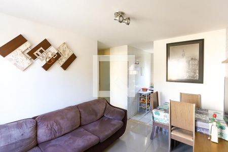 Sala de apartamento para alugar com 2 quartos, 40m² em Jardim Mirna, Taboão da Serra