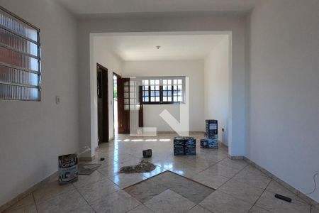 Sala de casa para alugar com 3 quartos, 150m² em Parque Monte Alegre, Taboão da Serra