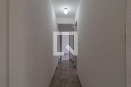 Corredor de apartamento para alugar com 2 quartos, 52m² em Freguesia (jacarepaguá), Rio de Janeiro
