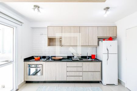 Cozinha de apartamento para alugar com 1 quarto, 45m² em Santo Amaro, São Paulo