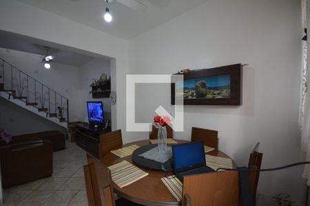 Sala de casa à venda com 2 quartos, 62m² em Vicente de Carvalho, Rio de Janeiro