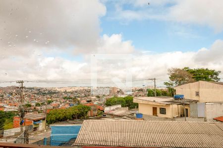 Vista da Sala de apartamento à venda com 2 quartos, 58m² em Parque Pinheiros, Taboão da Serra