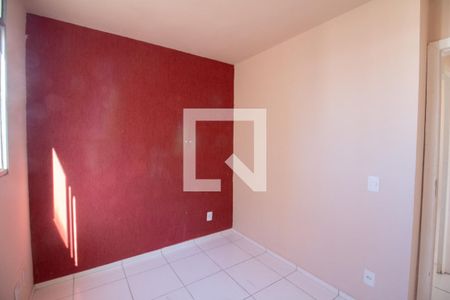 Quarto 2 de apartamento para alugar com 2 quartos, 43m² em Bom Retiro, Betim