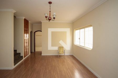 Sala de casa para alugar com 3 quartos, 160m² em Jardim Avelino, São Paulo