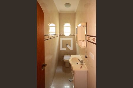 Lavabo de casa para alugar com 3 quartos, 160m² em Jardim Avelino, São Paulo