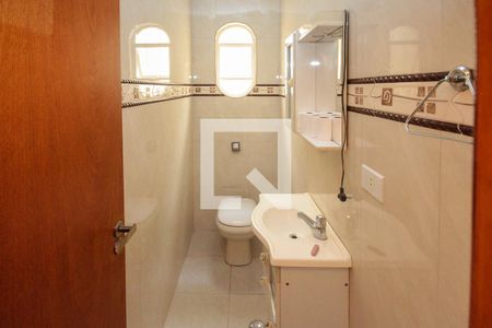 Lavabo de casa para alugar com 3 quartos, 160m² em Jardim Avelino, São Paulo